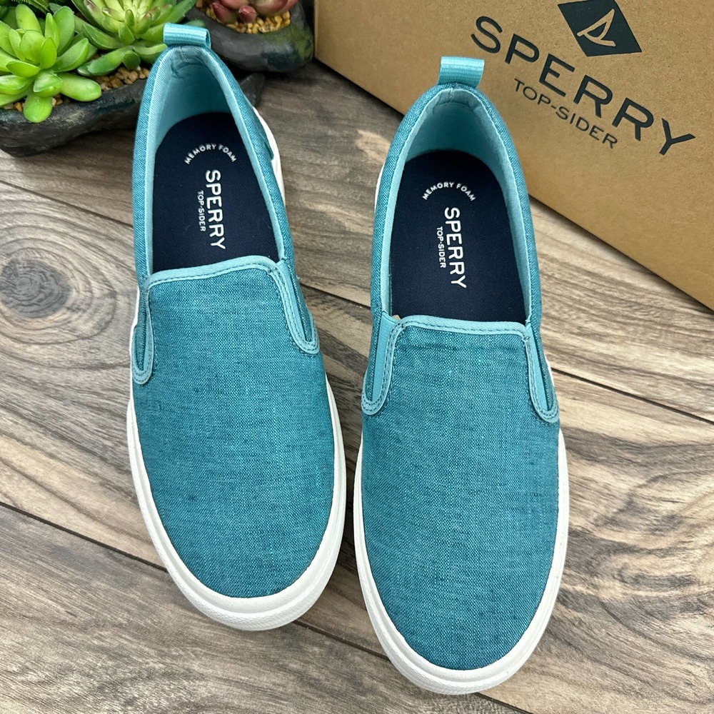 ❌SOLD OUT❌NIB Sperry Pier Wave 9M 40 Chambry Blue Slip-On Sneaker - Picture 2 of 11